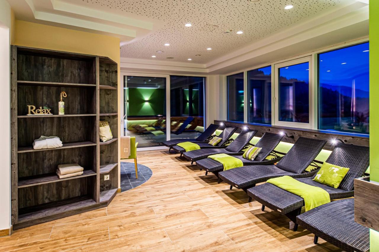 Landhotel Timmerer Möderbrugg Εξωτερικό φωτογραφία