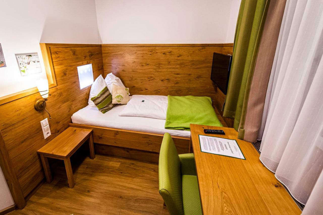 Landhotel Timmerer Möderbrugg Εξωτερικό φωτογραφία