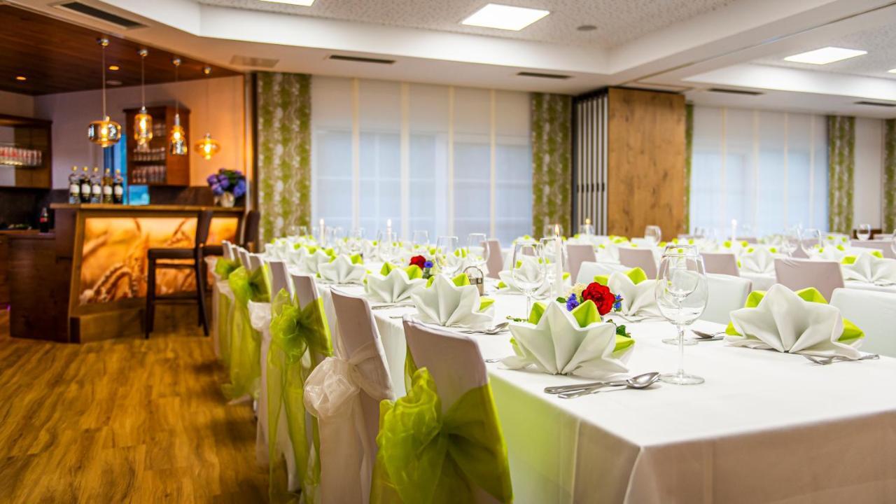 Landhotel Timmerer Möderbrugg Εξωτερικό φωτογραφία