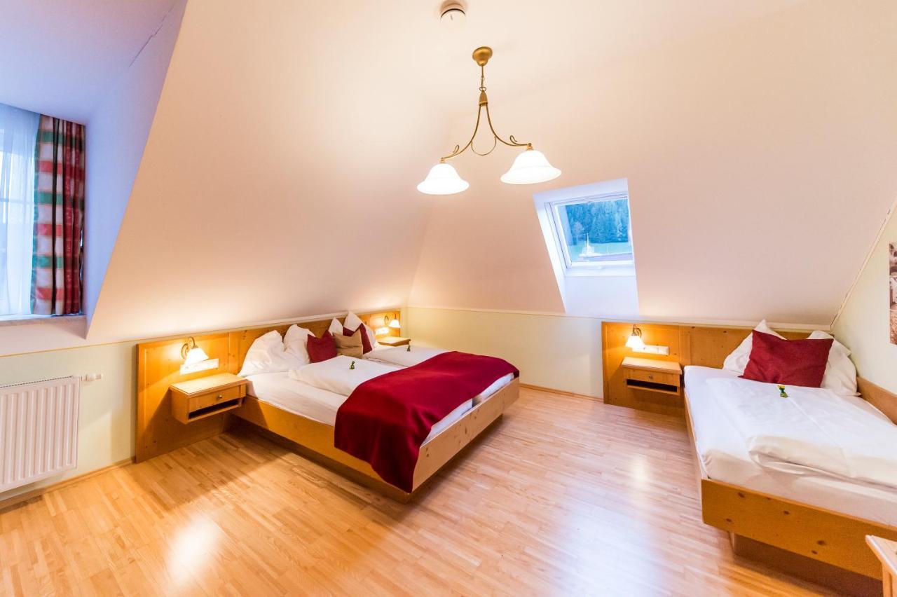 Landhotel Timmerer Möderbrugg Εξωτερικό φωτογραφία
