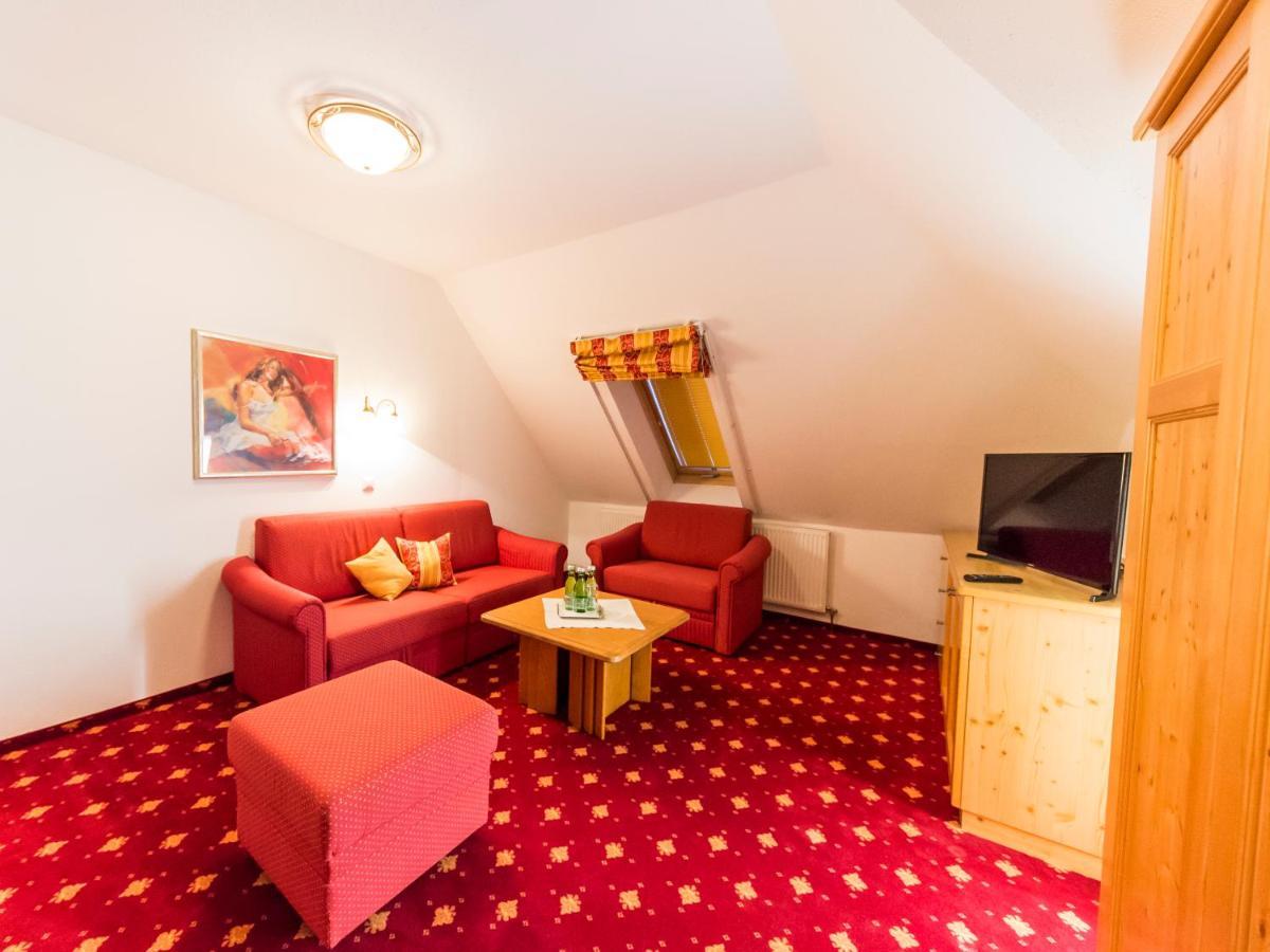 Landhotel Timmerer Möderbrugg Εξωτερικό φωτογραφία